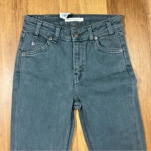 Levi’s 721 Vintage High Rise Skinny Women Sz 24x32 Grey Jeans IRREGULAR